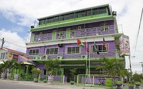 Pg Quality Inn
